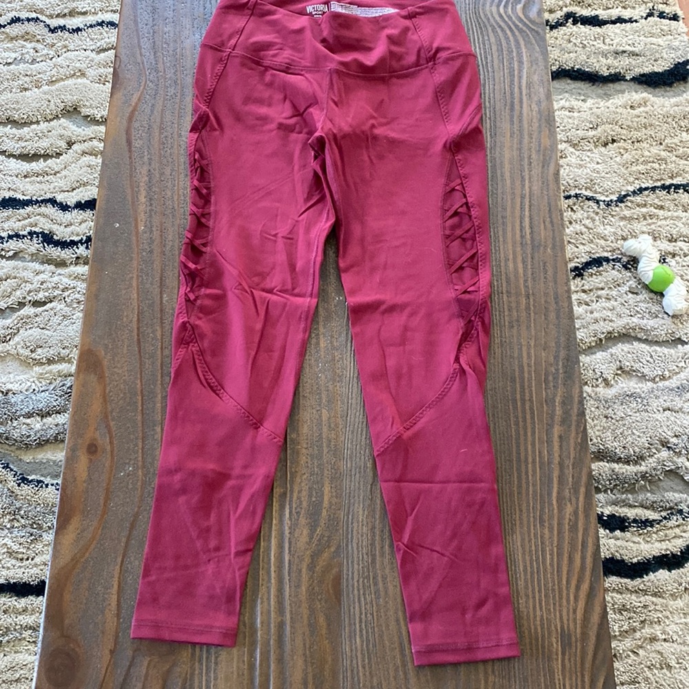 Victoria’s Secret legging